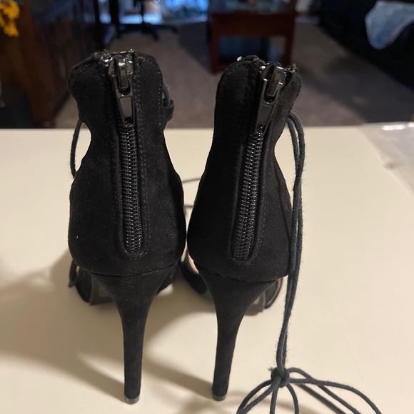 Wild Diva Lounge Black Lace-Up High Heel Sandal With Zipper Womens Faux Suede 6 - Picture 12 of 12
